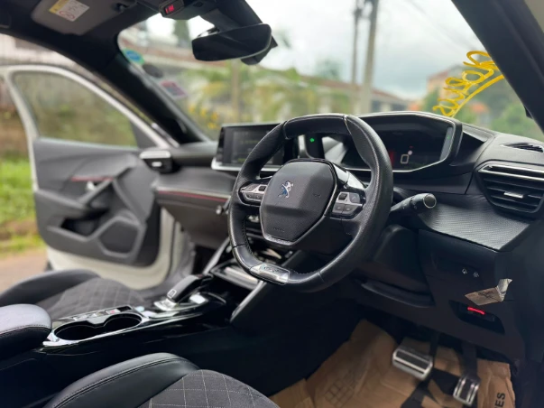 2021 Peugeot 2008 Fully Loaded Sunroof