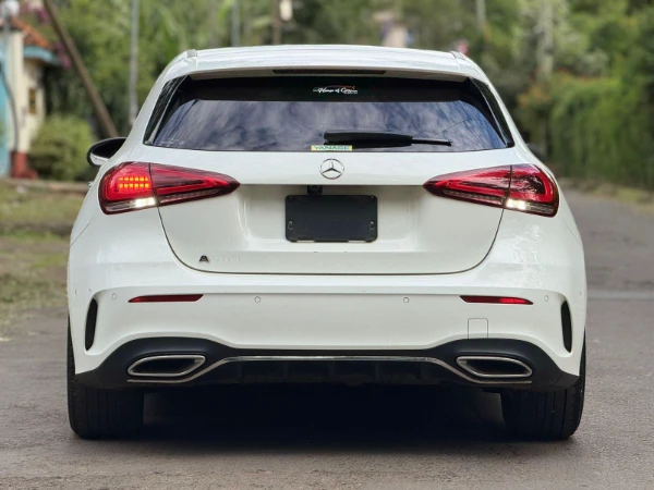 2018 Mercedes Benz A180
