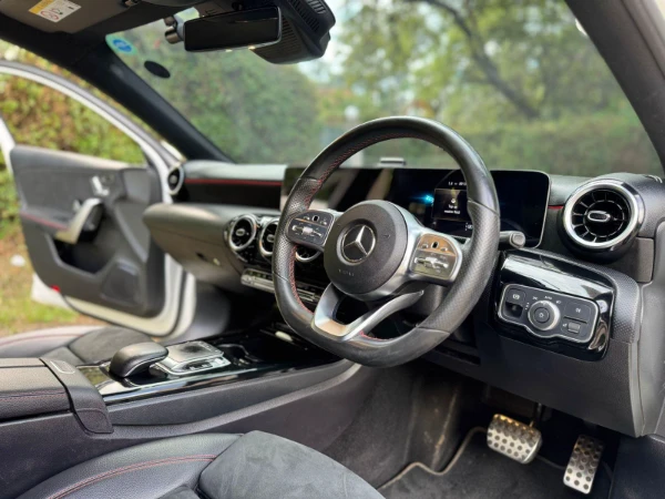 2018 Mercedes Benz A180