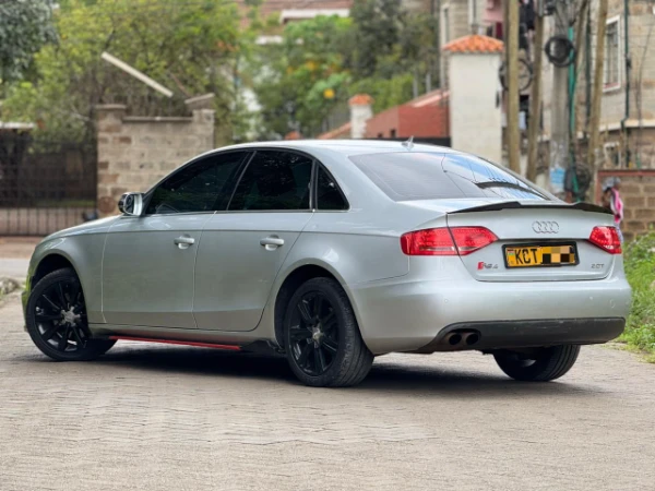 2011 Audi A4 Quattro S-Line