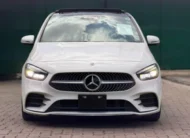 2019 Mercedes Benz B180 Sunroof