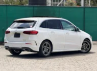 2019 Mercedes Benz B180 Sunroof