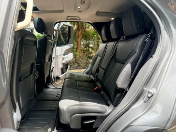 2018 LandRover Discovery HSE TD6 Sunroof