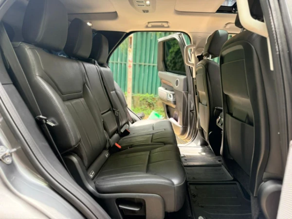 2018 LandRover Discovery HSE TD6 Sunroof