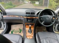 2006 Mercedes Benz E200
