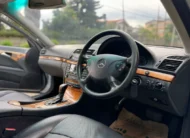 2006 Mercedes Benz E200