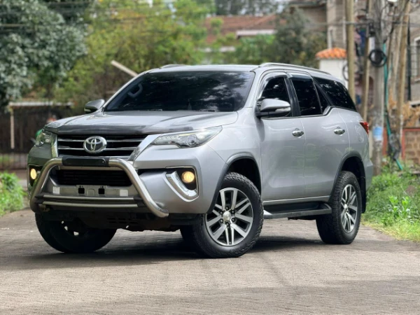 2017 Toyota Fortuner 2.8