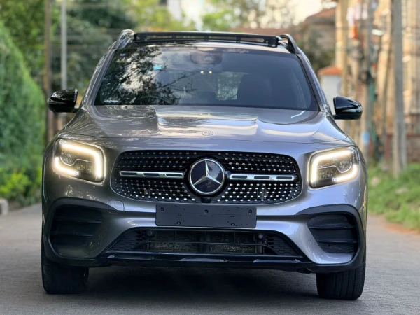 2021 Mercedes Benz GLB Sunroof