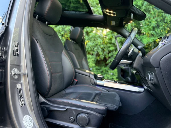 2021 Mercedes Benz GLB Sunroof