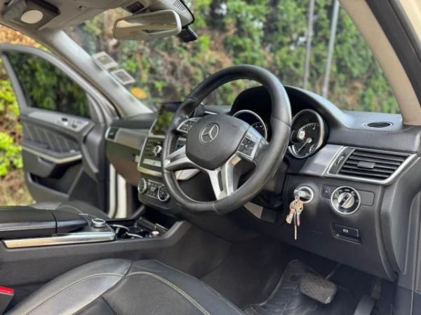 2014 Mercedes Benz GL350 Sunroof