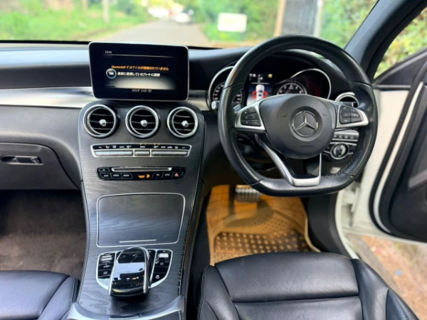 2018 Mercedes Benz GLC250 4MATIC Sunroof