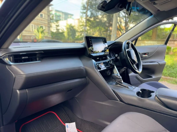 2021 Toyota Harrier Newshape Low Mileage