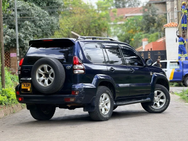 2004 Toyota LandCruiser Prado J120