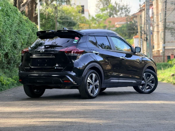 2020 Nissan Kicks E-Power Low Mileage