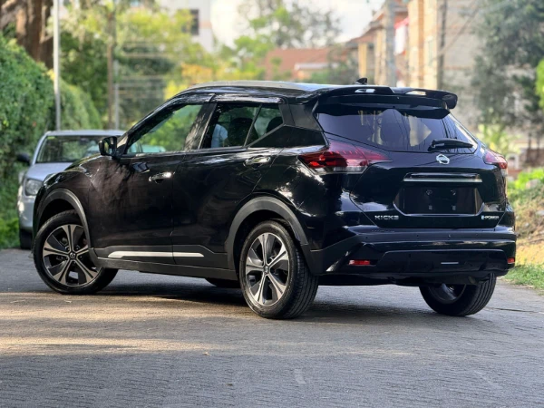2020 Nissan Kicks E-Power Low Mileage