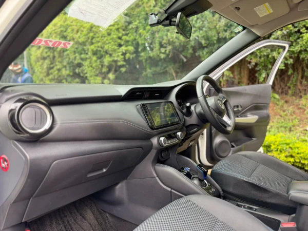 2020 Nissan Kicks NewShape