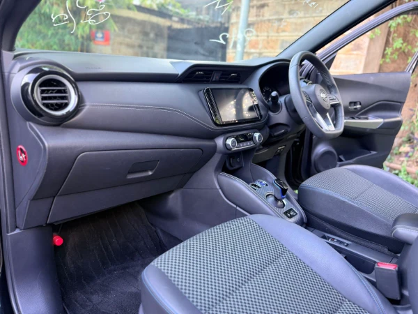 2020 Nissan Kicks E-Power Low Mileage