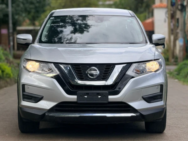 2020 Nissan X-Trail Hybrid Low Mileage