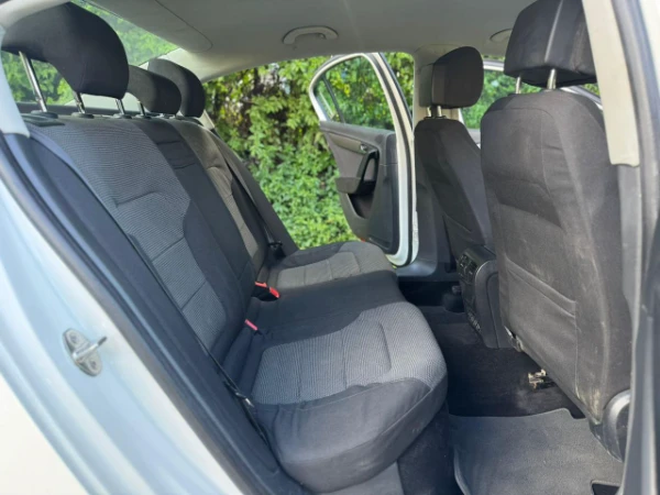 2013 Volkswagen Passat Low Mileage