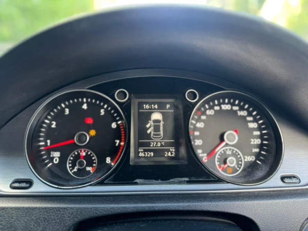 2013 Volkswagen Passat Low Mileage