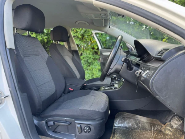 2013 Volkswagen Passat Low Mileage