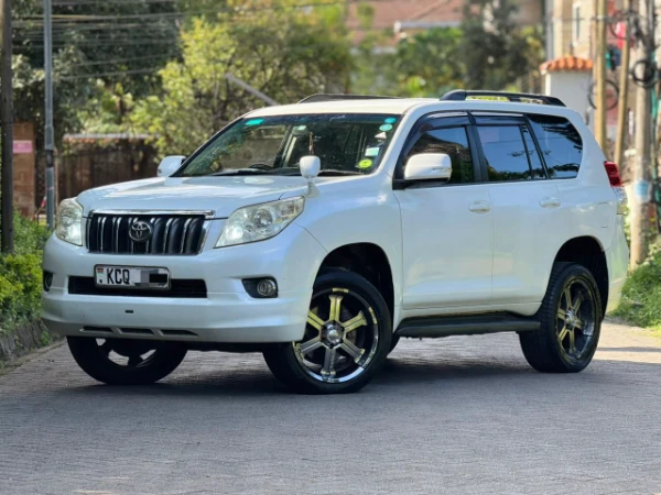 2012 Toyota LandCruiser Prado TX