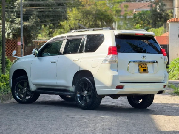 2012 Toyota LandCruiser Prado TX