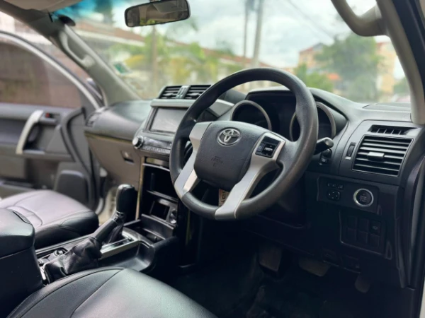 2016 Toyota LandCruiser Prado TX Sunroof