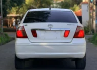 2004 Toyota Premio