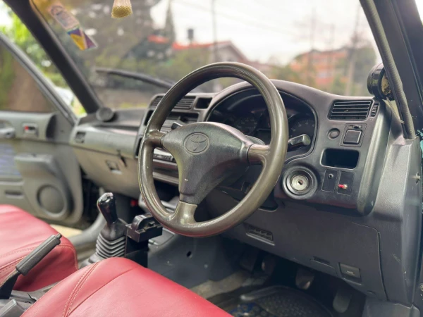 1999 Toyota RAV4 Sunrooof