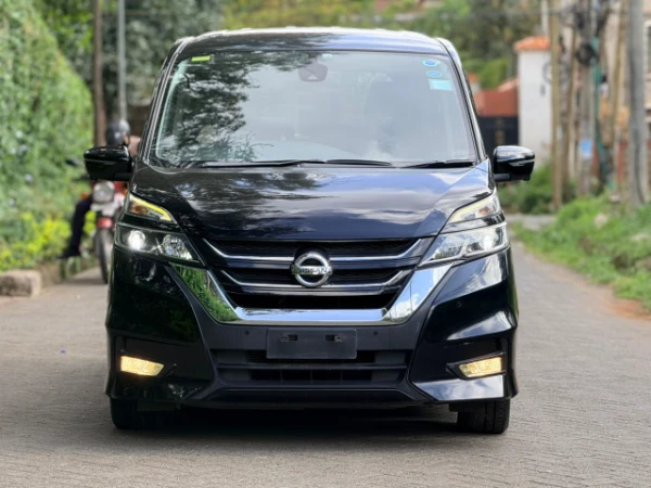 2018 Nissan Serena Highway Star