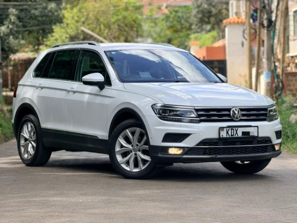 2013 Volkswagen Passat Low Mileage