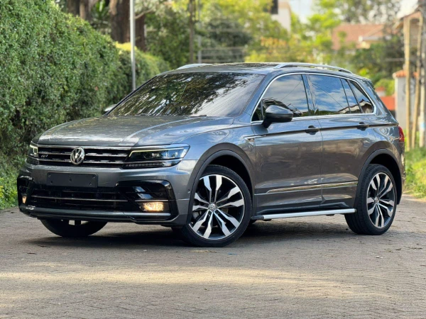 2018 Volkswagen Tiguan TSI 4MOTION Sunroof