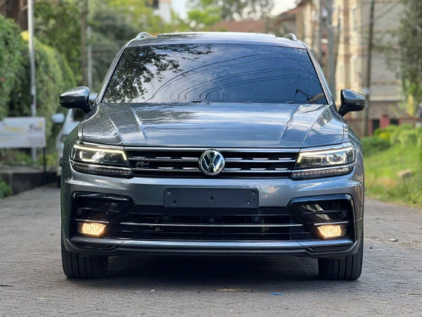 2018 Volkswagen Tiguan TSI 4MOTION Sunroof
