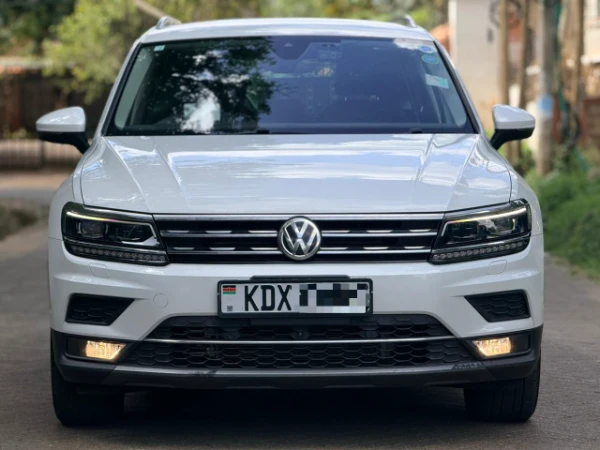 2013 Volkswagen Passat Low Mileage