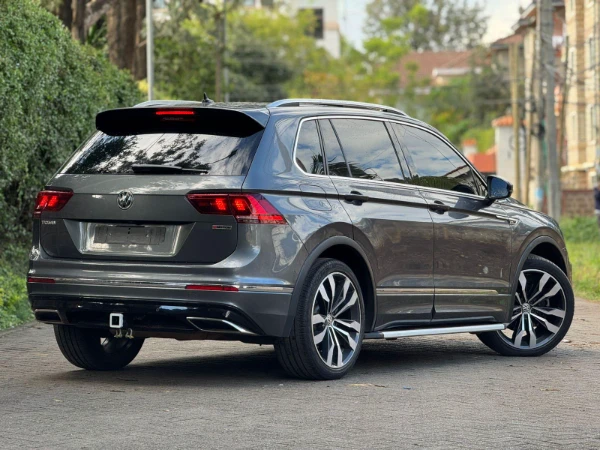 2018 Volkswagen Tiguan TSI 4MOTION Sunroof