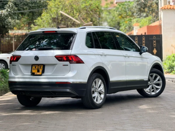 2013 Volkswagen Passat Low Mileage