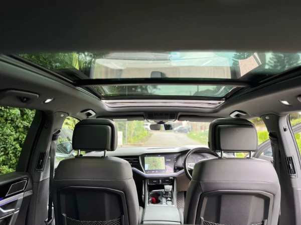 2019 Volkswagen Touareg TDI Sunroof