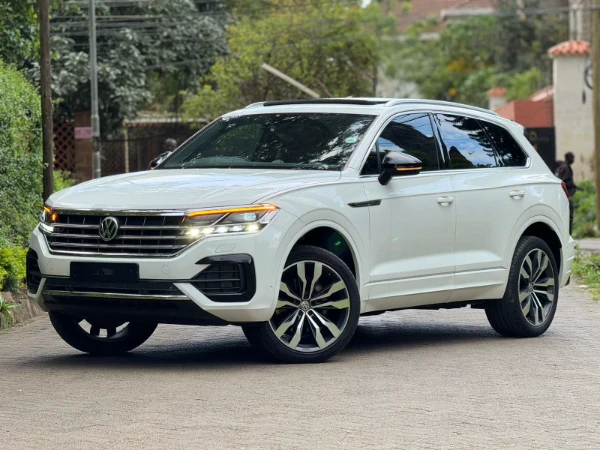 2019 Volkswagen Touareg TDI Sunroof