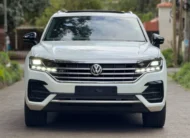 2019 Volkswagen Touareg TDI Sunroof
