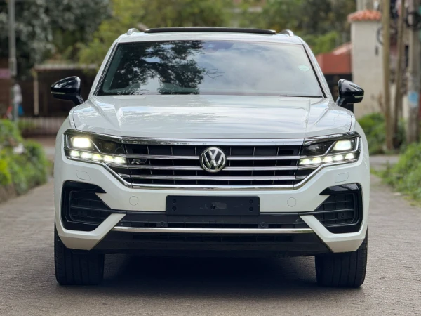 2019 Volkswagen Touareg TDI Sunroof