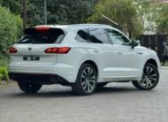 2019 Volkswagen Touareg TDI Sunroof