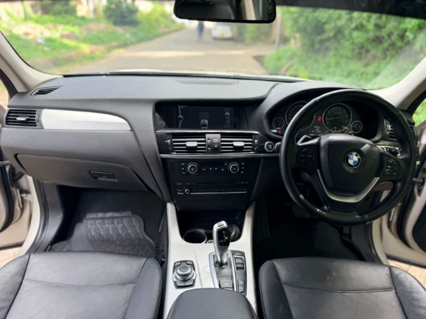 2016 BMW X3 xDrive20i Low Mileage