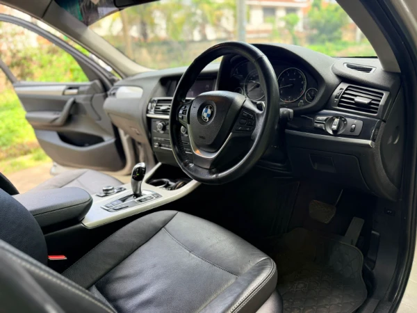 2016 BMW X3 xDrive20i Low Mileage