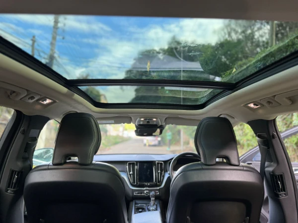 2018 Volvo XC60 T5 AWD Sunroof
