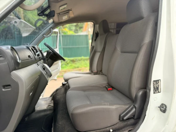 2015 Nissan NV350 Caravan