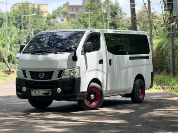 2015 Nissan NV350 Caravan