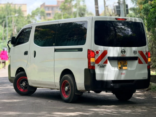 2015 Nissan NV350 Caravan
