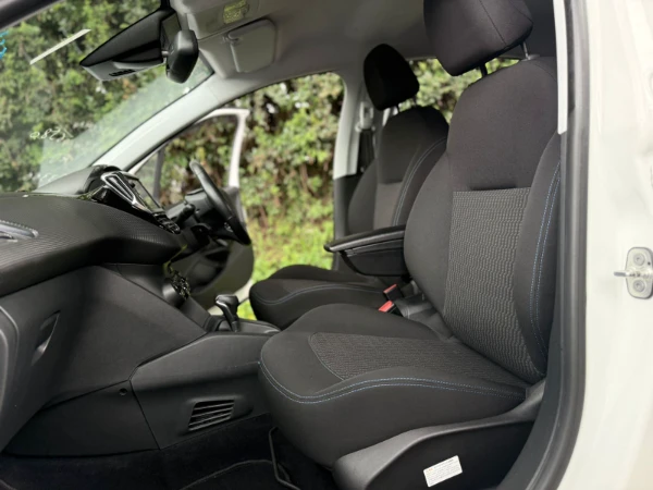2019 Peugeot 208 Fresh Import