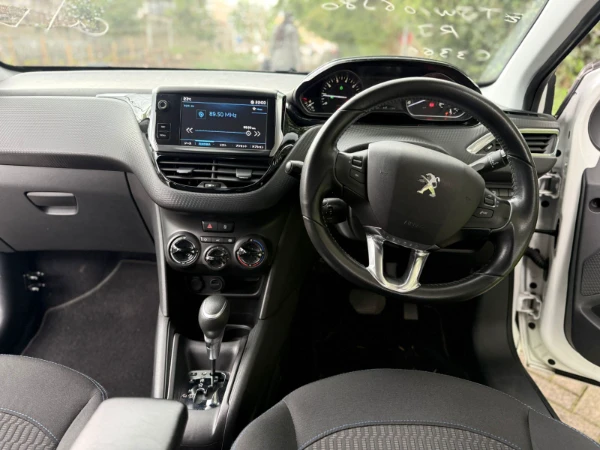 2019 Peugeot 208 Fresh Import